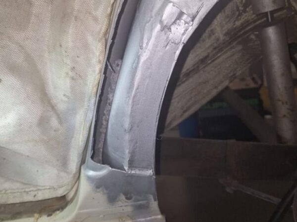 20022025 1969 audi 70l final welding (24)