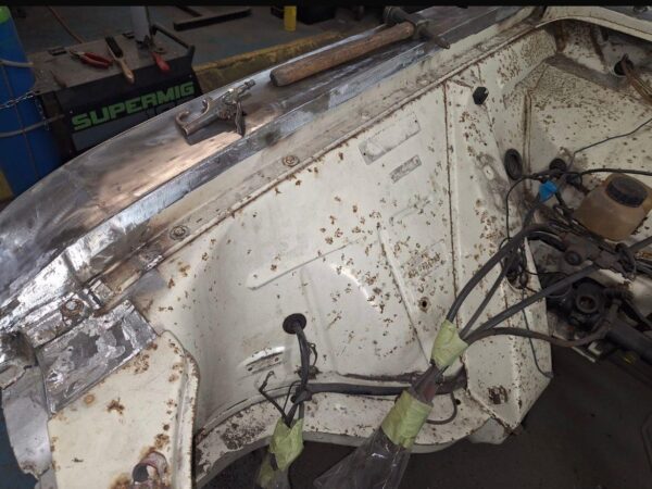 20022025 1969 audi 70l final welding (9)
