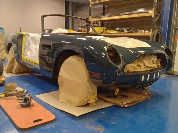 20022025 1969 db6 volante paint strip and washer pump (1)
