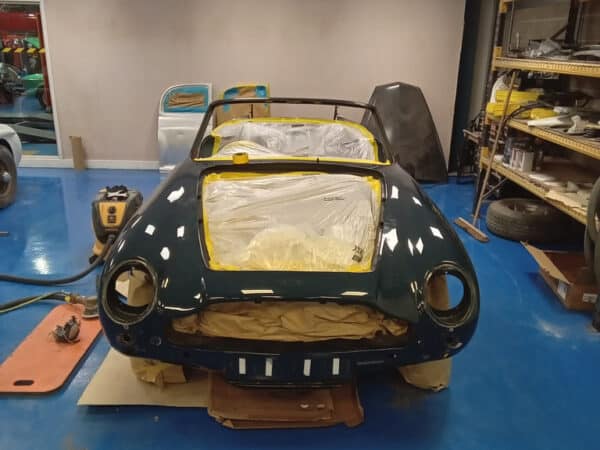 20022025 1969 db6 volante paint strip and washer pump (2)