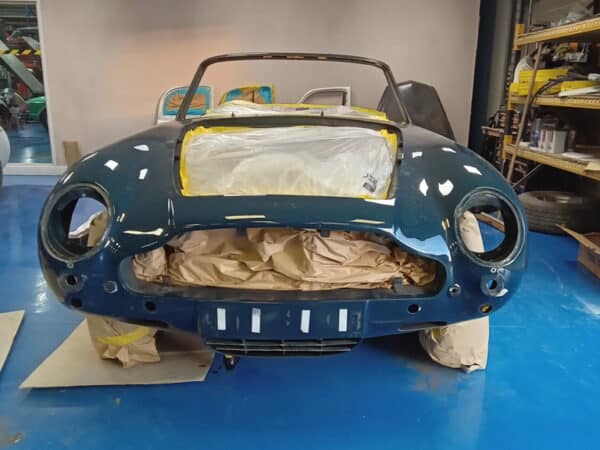 20022025 1969 db6 volante paint strip and washer pump (24)