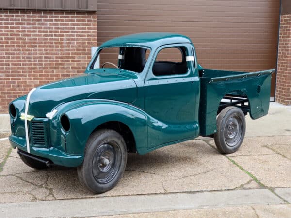 21022025 1951 austin devon painted (1)