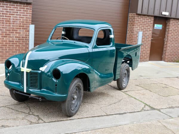 21022025 1951 austin devon painted (2)