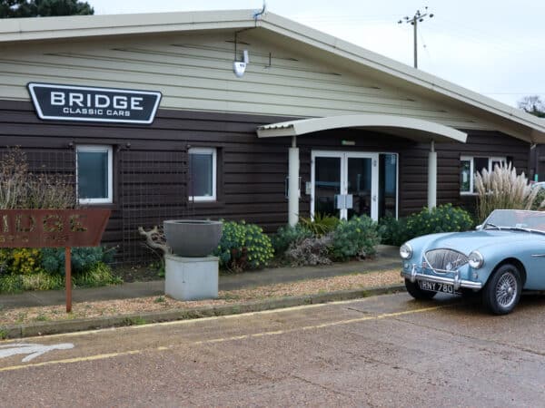 21022025 1955 austin healey 100 arrival (15)