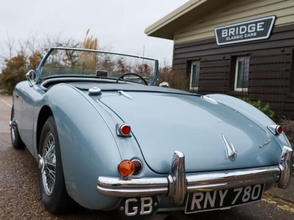 21022025 1955 austin healey 100 arrival (3)