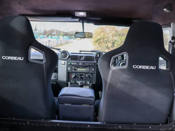 21022025 2012 land rover defender 90 arrival (12)