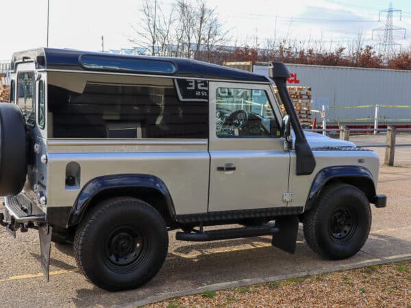 21022025 2012 land rover defender 90 arrival (19)