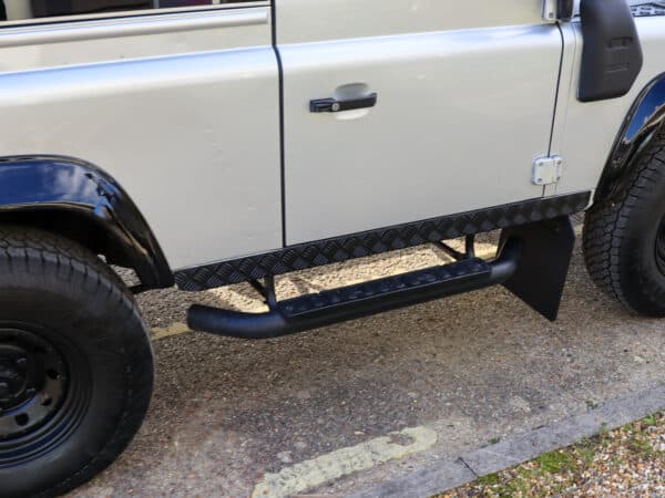 21022025 2012 land rover defender 90 arrival (2)