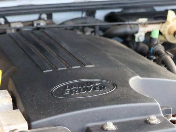 21022025 2012 land rover defender 90 arrival (4)