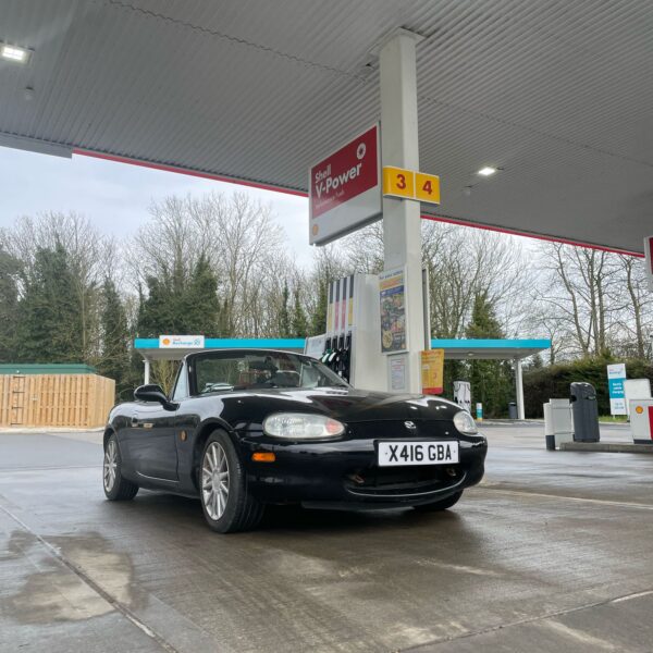 210225 2000 mazda mx5 first drive to mot and drive home (2)