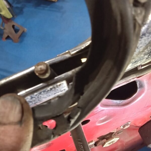 24022025 1968 mgc roadster repairs and paint (25)