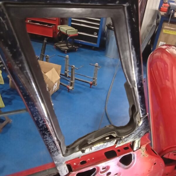 24022025 1968 mgc roadster repairs and paint (27)