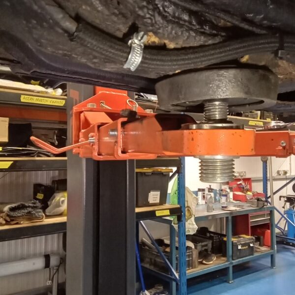 24022025 1968 mgc roadster repairs and paint (41)