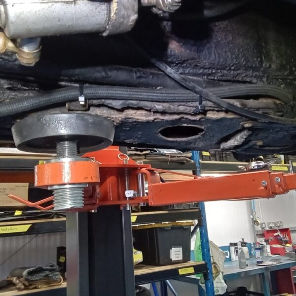 24022025 1968 mgc roadster repairs and paint (42)