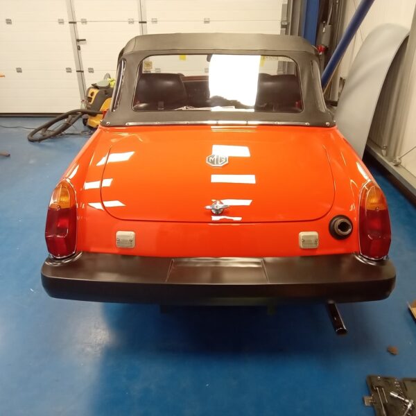 24022025 1980 mg midget reassembly (7)