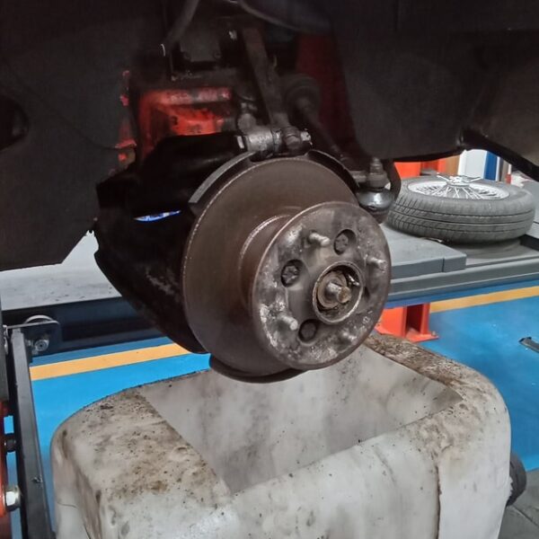 24022025 1980 mg midget brakes (2)
