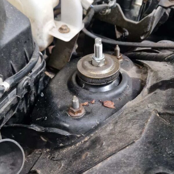 80225 2000 mazda mx5 suspension work (13)