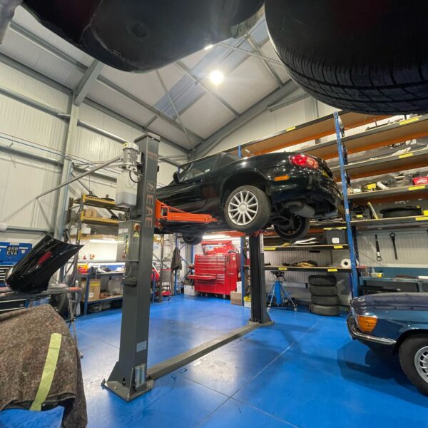 80225 2000 mazda mx5 suspension work (18)