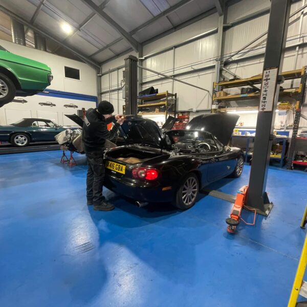 80225 2000 mazda mx5 suspension work (24)
