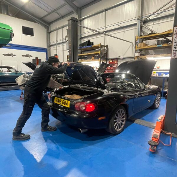 80225 2000 mazda mx5 suspension work (25)