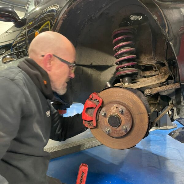 80225 2000 mazda mx5 suspension work (31)
