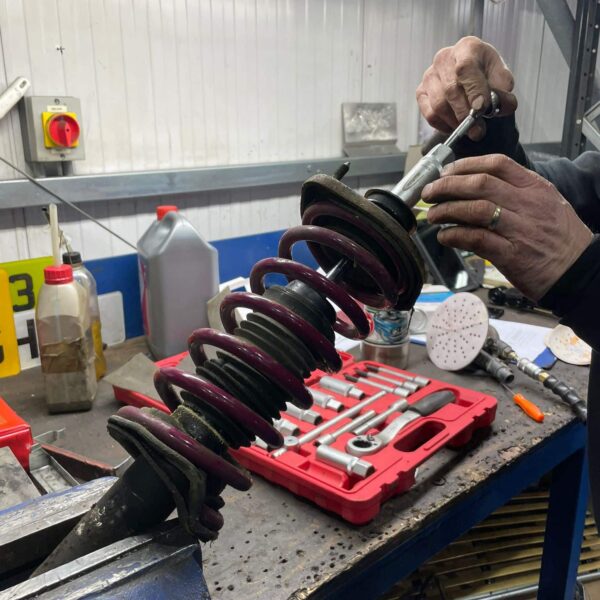 80225 2000 mazda mx5 suspension work (33)