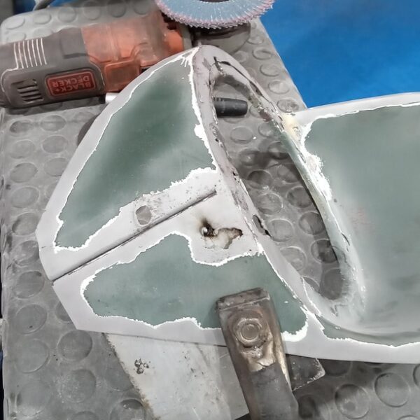 04032025 1968 mgc roadster water pump and rust repair (8)