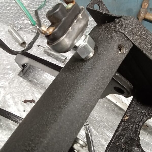 04032025 1980 mg midget welding and repairs (15)