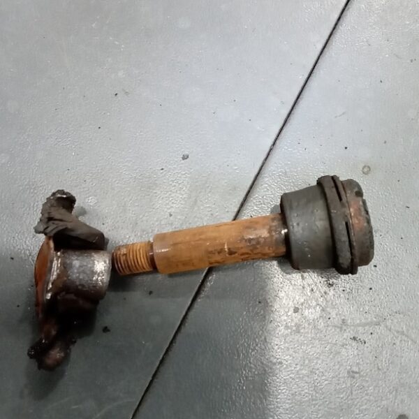 04032025 1980 mg midget welding and repairs (18)
