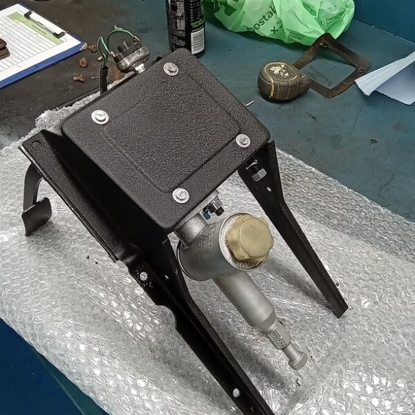 04032025 1980 mg midget welding and repairs (4)