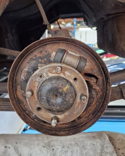 04032025 1980 mg midget welding and repairs (46)
