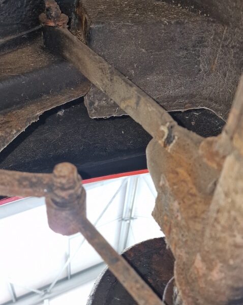 04032025 1980 mg midget welding and repairs (77)