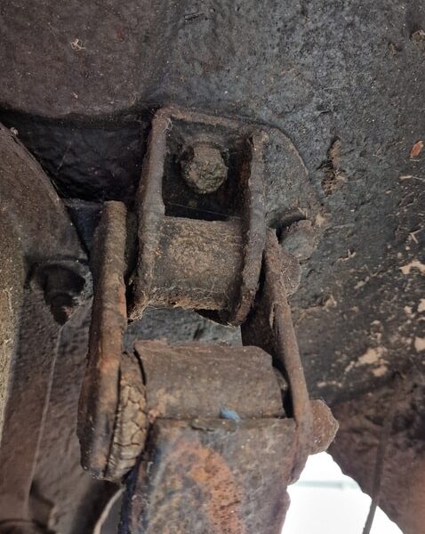04032025 1980 mg midget welding and repairs (79)