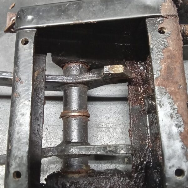 04032025 1980 mg midget welding and repairs (8)