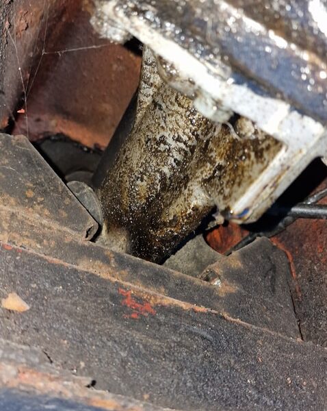 04032025 1980 mg midget welding and repairs (82)