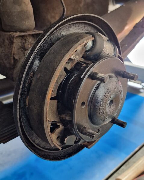 04032025 1980 mg midget welding and repairs (90)
