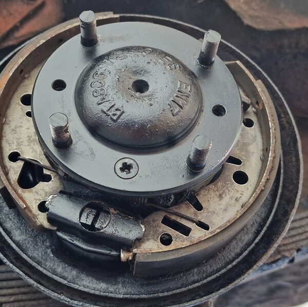 04032025 1980 mg midget welding and repairs (94)
