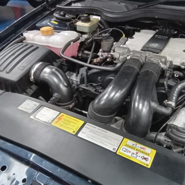 04032025 1999 vauxhall omega cooling hose and tracking (3)