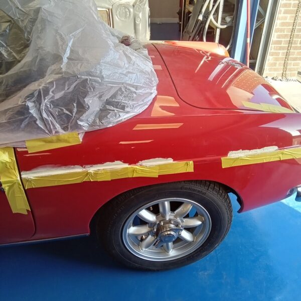 07032025 1968 mgc roadster steering wheel and paint prep (4)