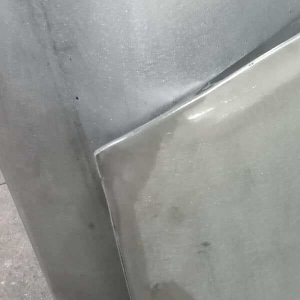 13.03.2025 1969 aston martin db6 volante blue door bottom renewed (54)