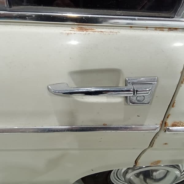 13.03.2025 1969 audi 70 l white stripping ready for paint (20)