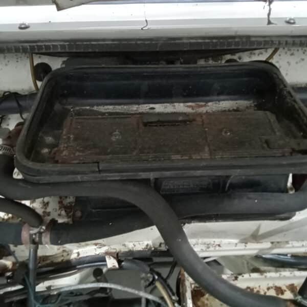 13.03.2025 1969 audi 70 l white stripping ready for paint (45)