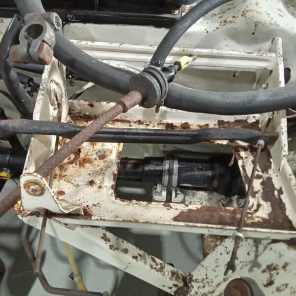 13.03.2025 1969 audi 70 l white stripping ready for paint (98)