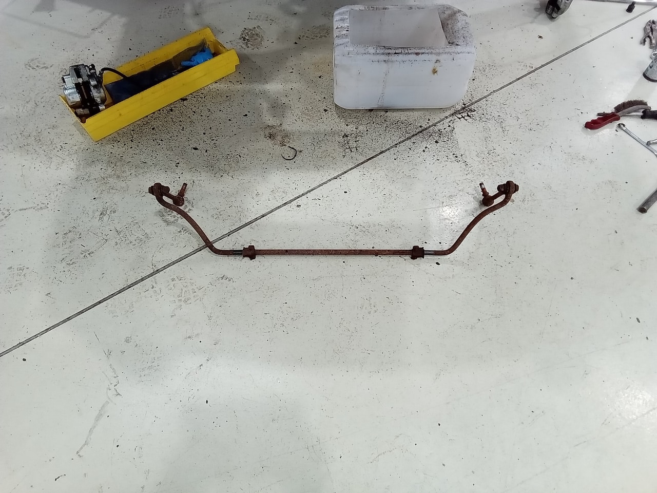 13.03.2025 1973 mg roadster blue strip down (130)
