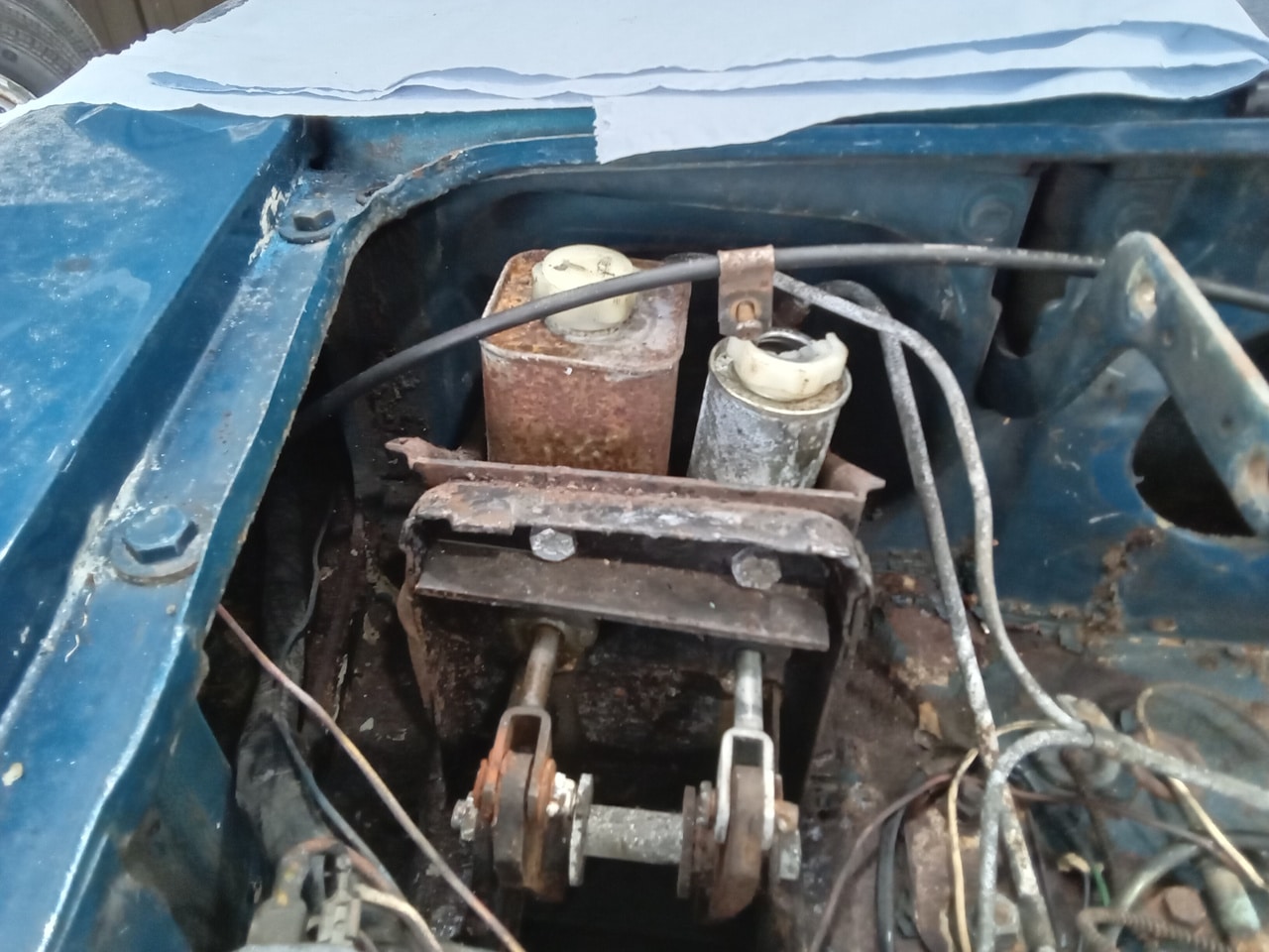 13.03.2025 1973 mg roadster blue strip down (154)