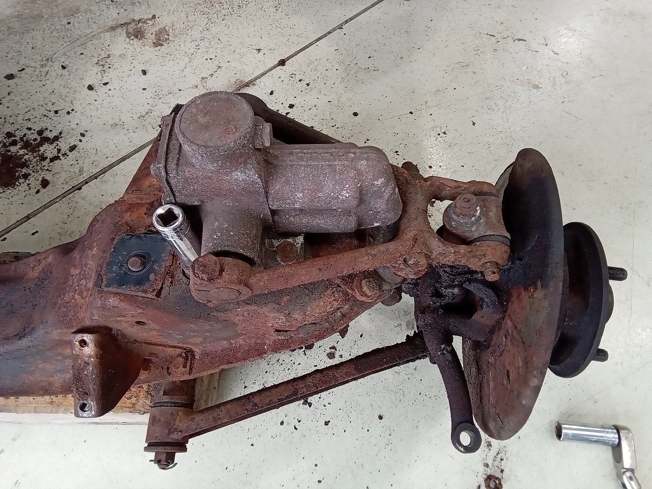 13.03.2025 1973 mg roadster blue strip down (180)