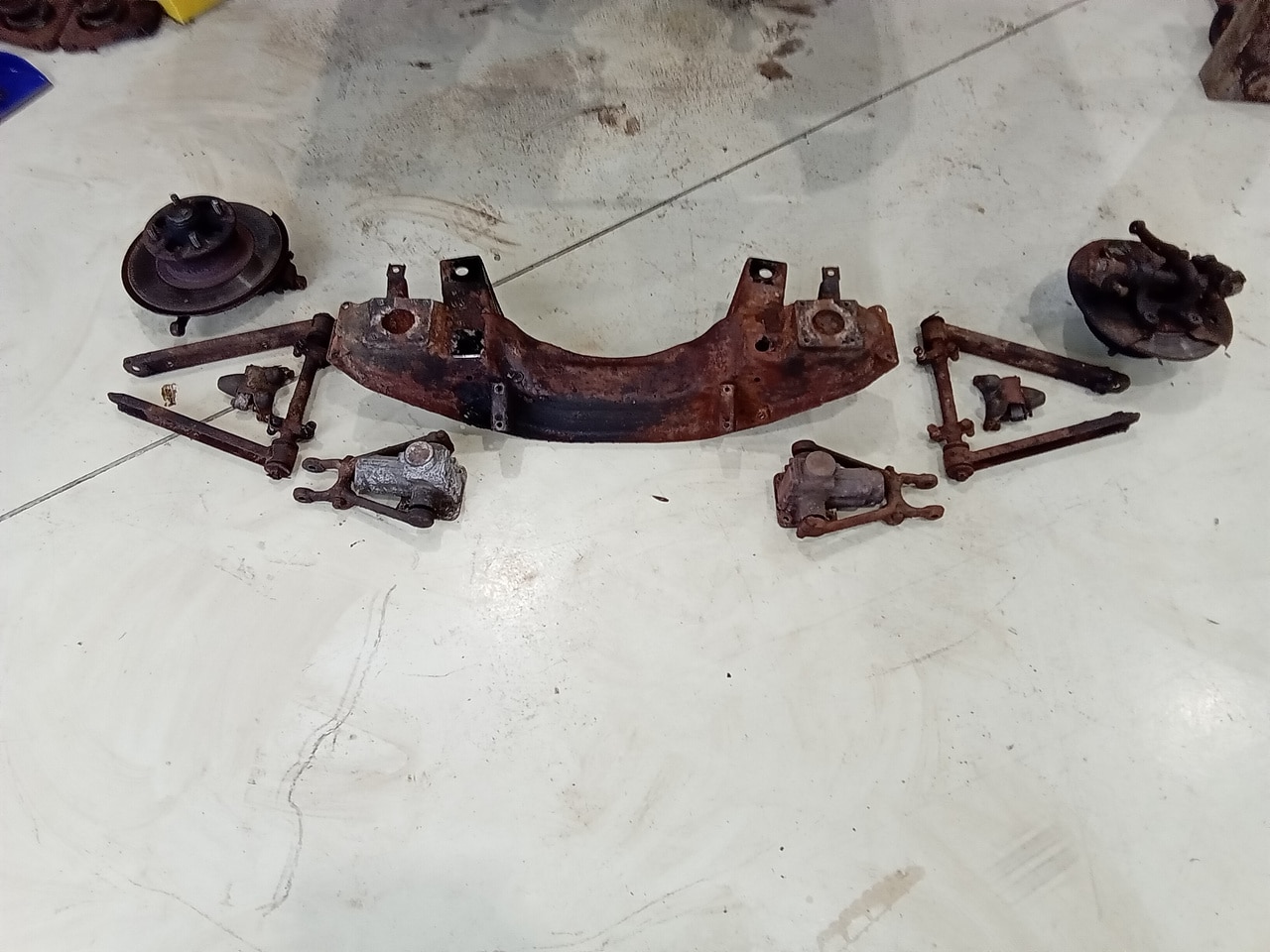 13.03.2025 1973 mg roadster blue strip down (197)