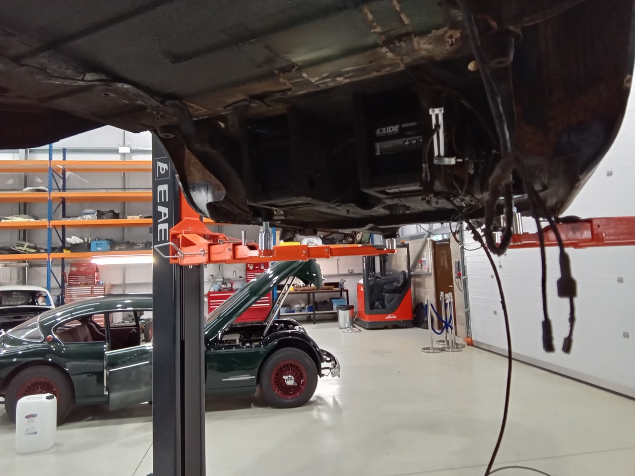 13.03.2025 1973 mg roadster blue strip down (244)