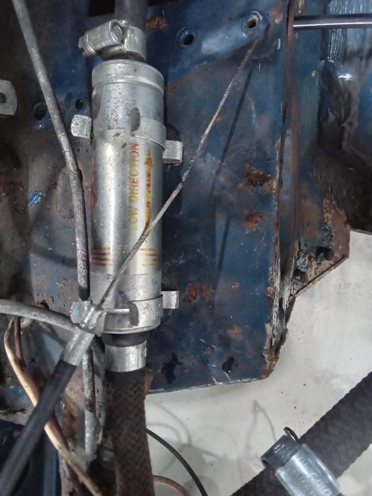 13.03.2025 1973 mg roadster blue strip down (263)