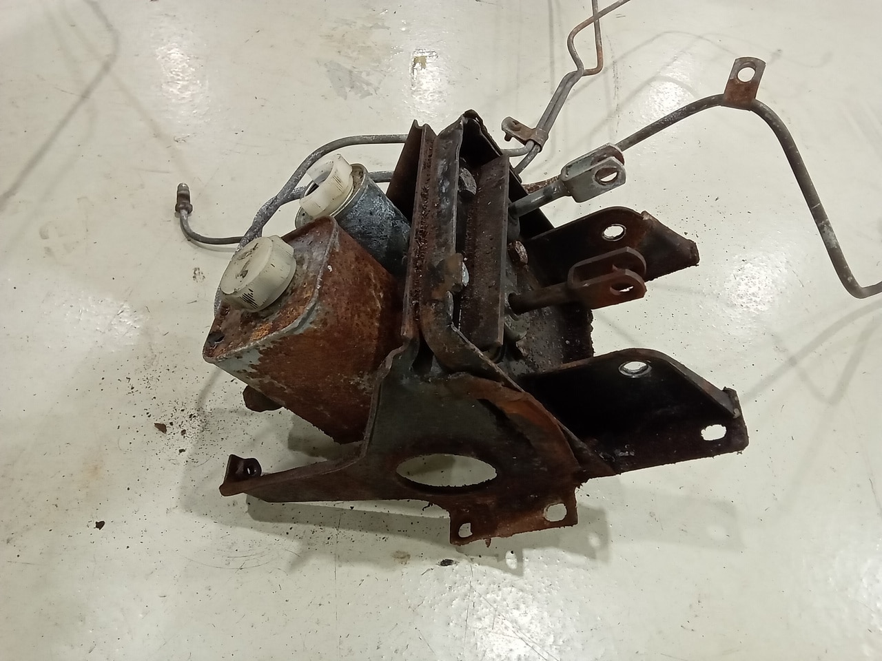 13.03.2025 1973 mg roadster blue strip down (383)
